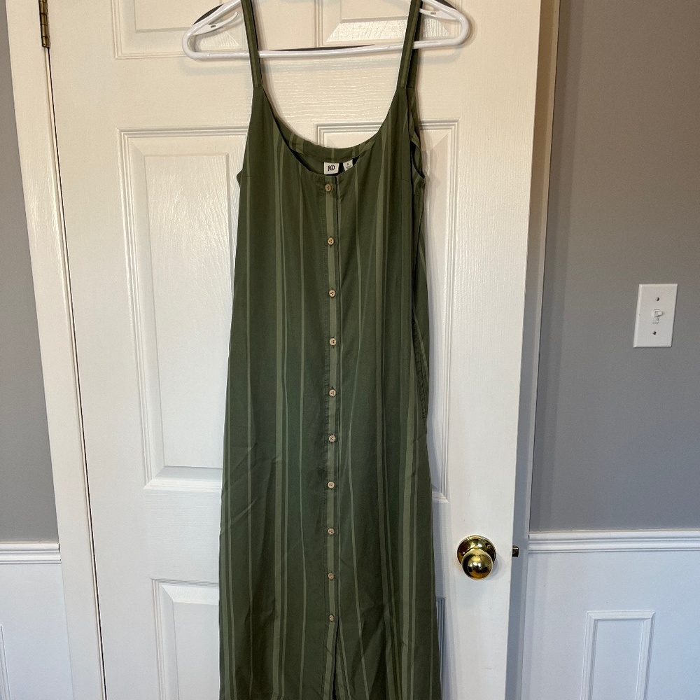 tentree front button dress